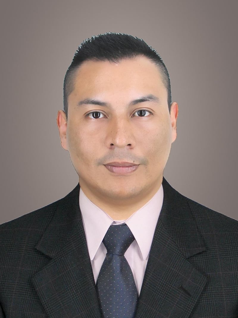 Dr. Fabián Guerrero